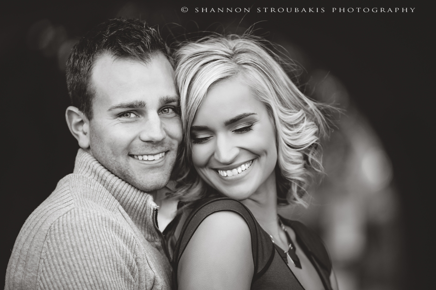 black and white portraits at the woodlands waterway park