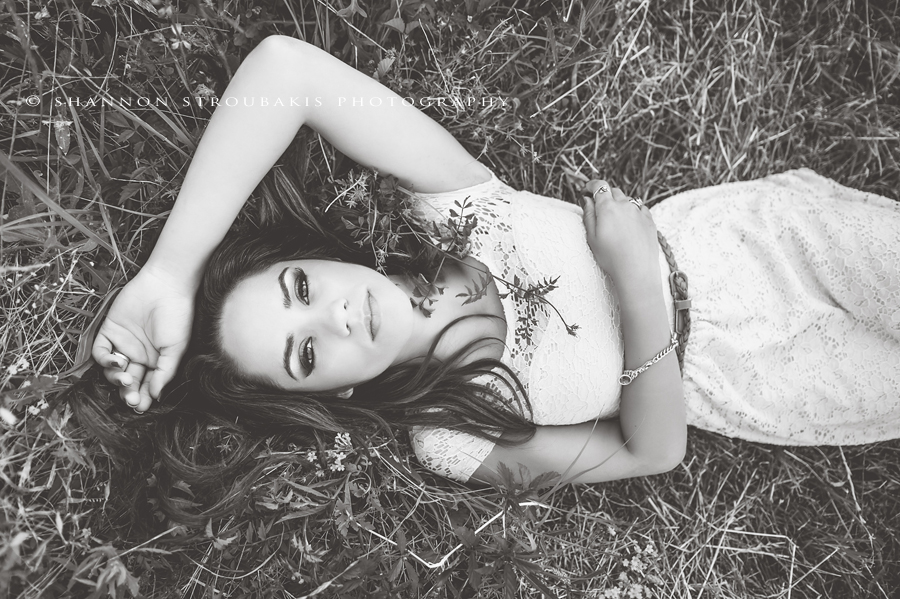 artistic-senior-portraits-the-woodlands