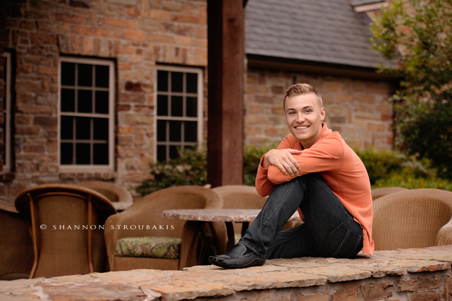 CONROE-SENIOR-PHOTOGRAPHER
