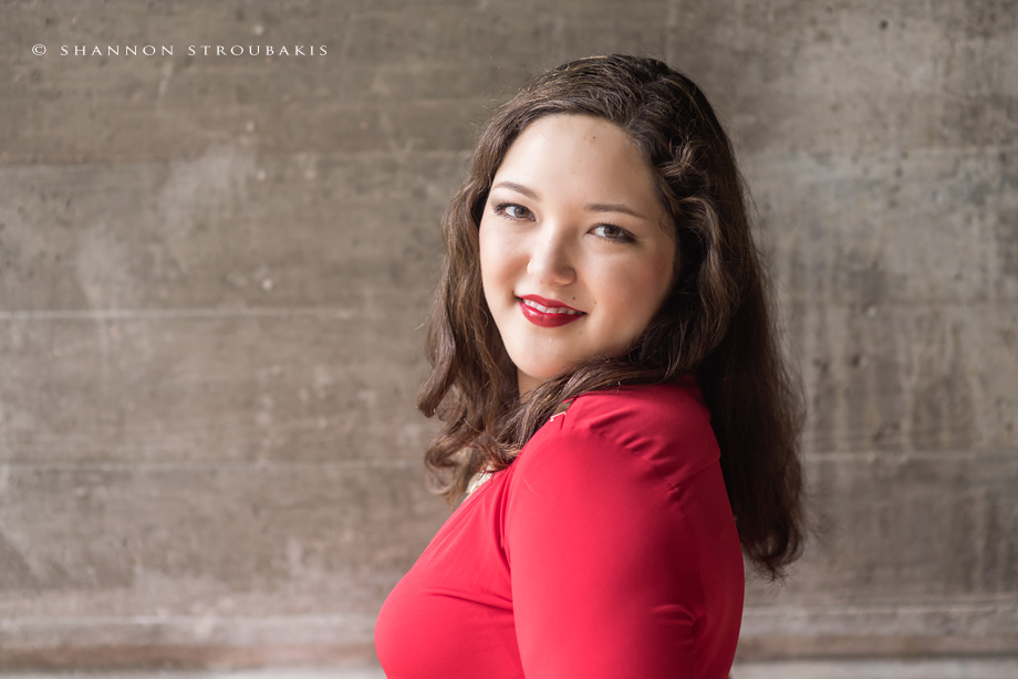 classic-timeless-senior-pictures