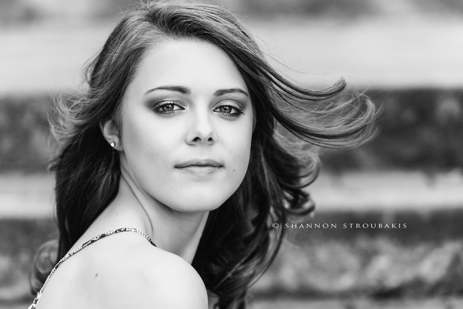 cover-girl-style-senior-pictures-the-woodlands