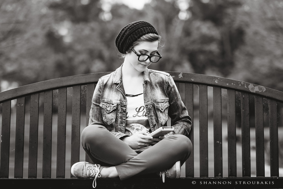 quirky-senior-portraits-the-woodlands