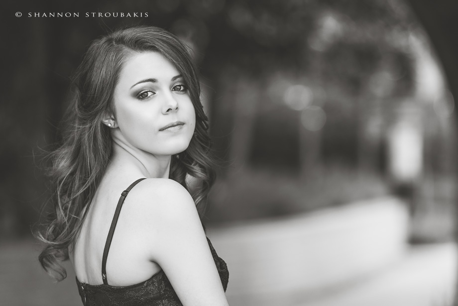 timeless-senior-portraits-the-woodlands