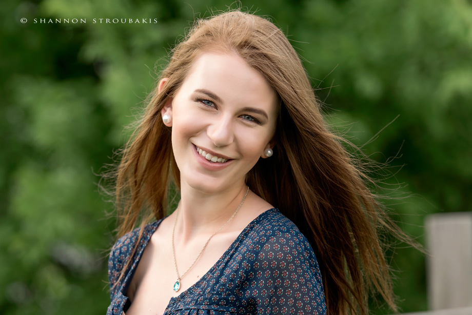 country-style-conroe-senior-pictures