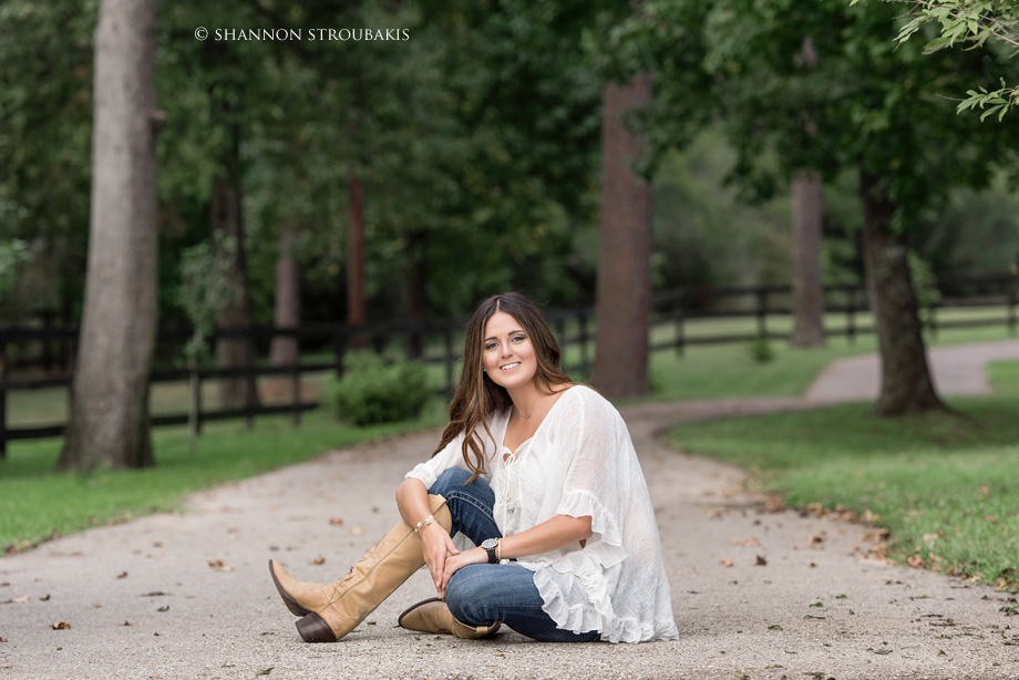 senior-portraits-the-woodlands-photographer