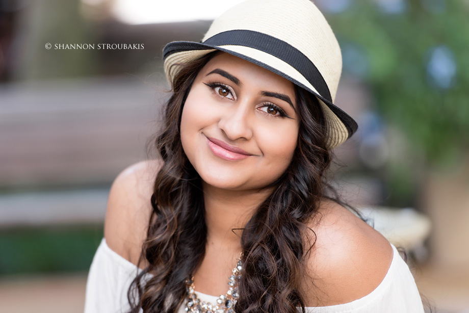 market-street-the-woodlands-senior-photography