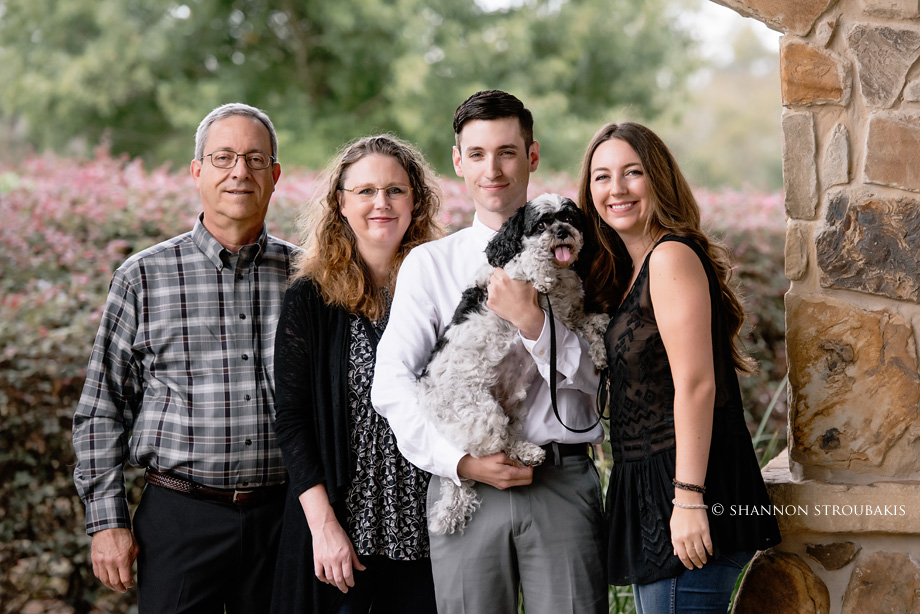 grown-up-family-portraits-the-woodlands
