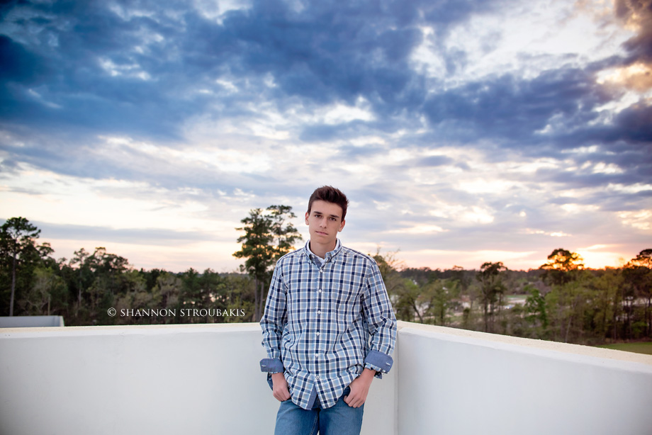 the woodlands senior photographer mini sessions for boys